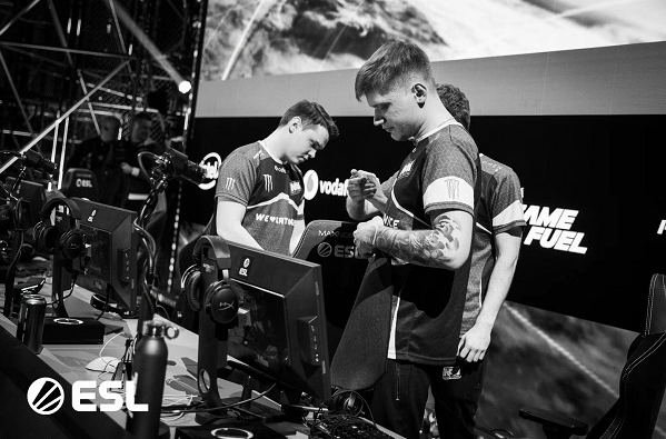 理素质在最 理素质在最