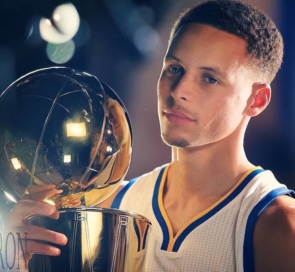 挥关键作用 挥关键作用